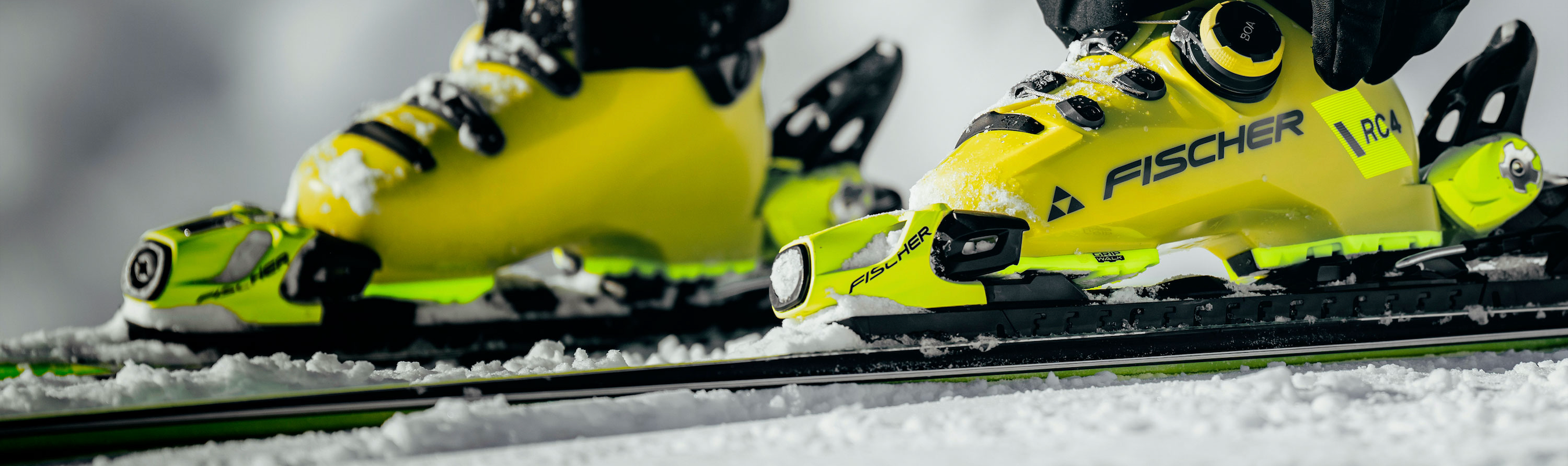 Skischoenen in het schap bij GearFreak