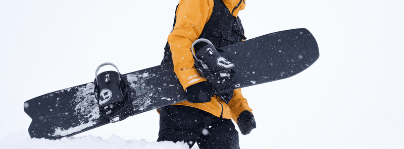 Snowboardbindingen kiezen: flex, hoekstand en of hij op jouw board past