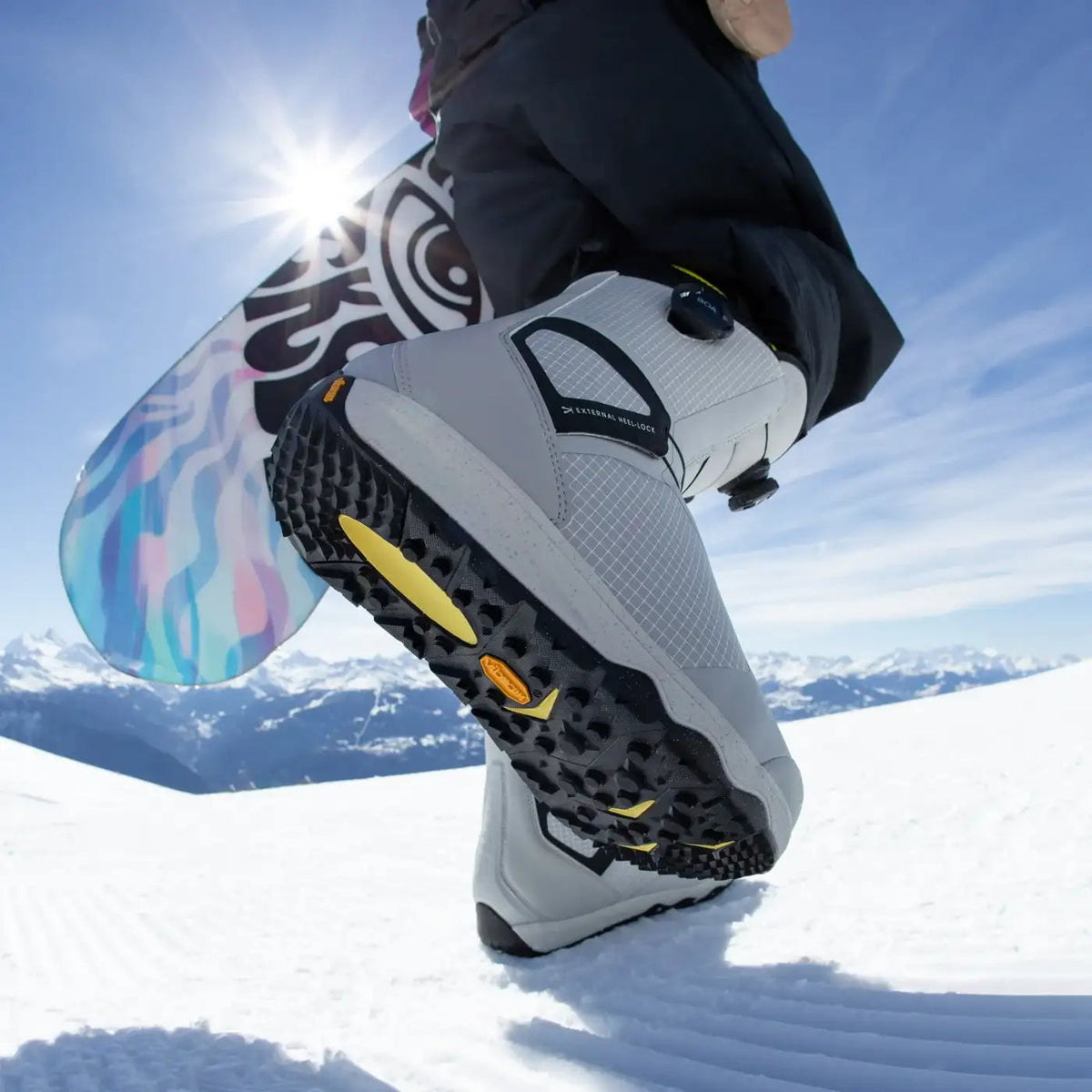 Nidecker Kita snowboardschoen grijs in de sneeuw