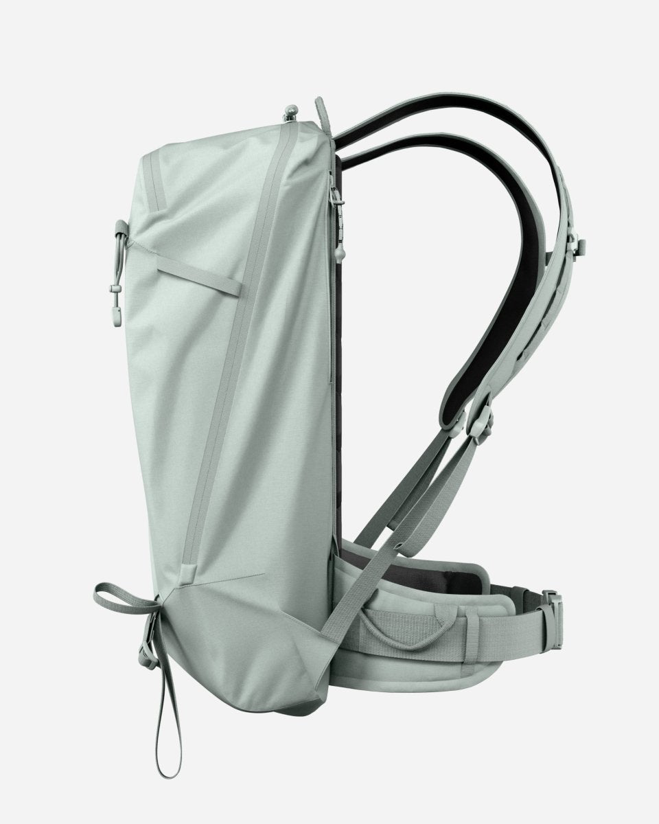 Black Crows Dorsa 22 Backpack mineraalgrijs, detailfoto