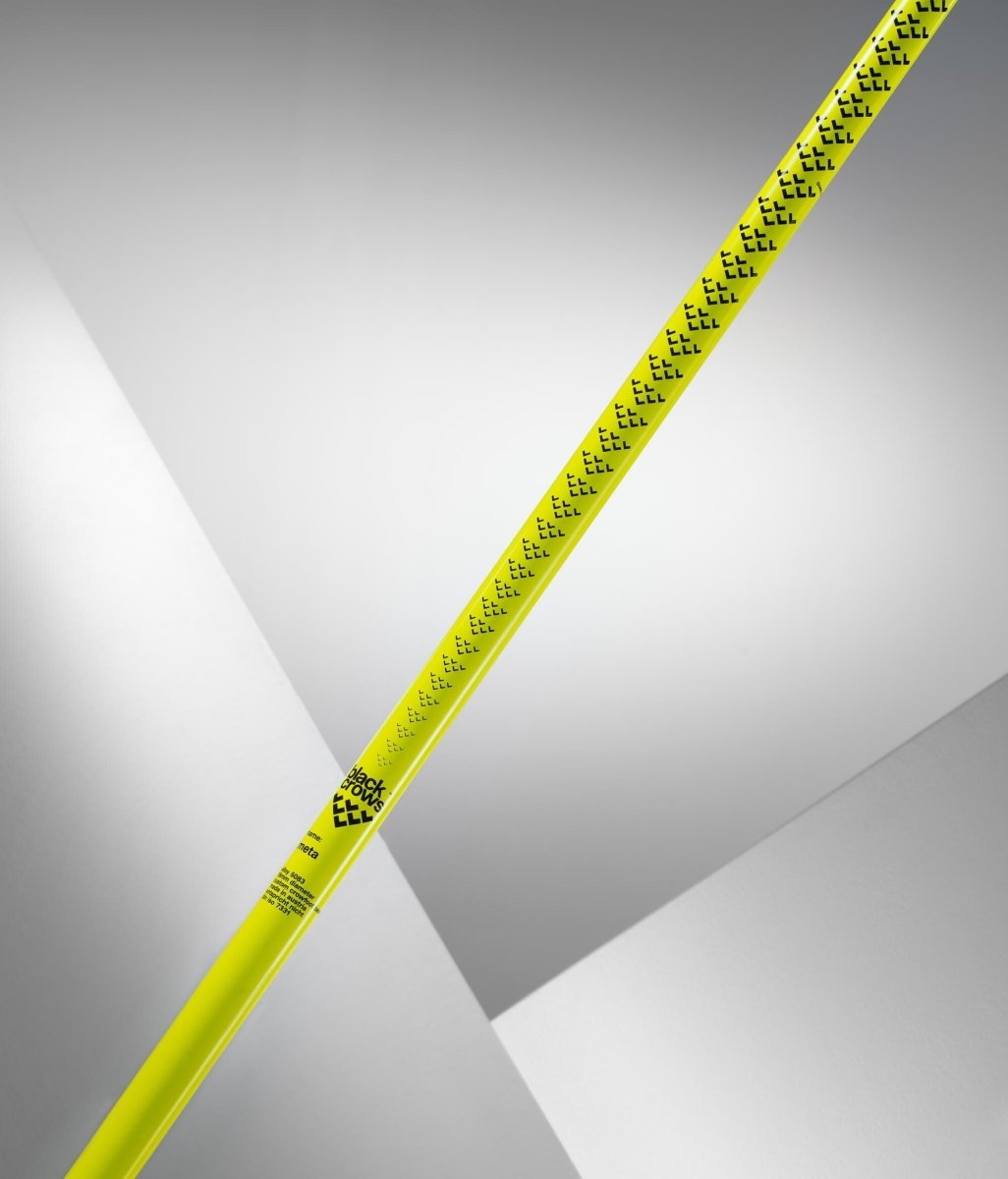 Black Crows Meta Poles geel, detailfoto van de schacht met logo