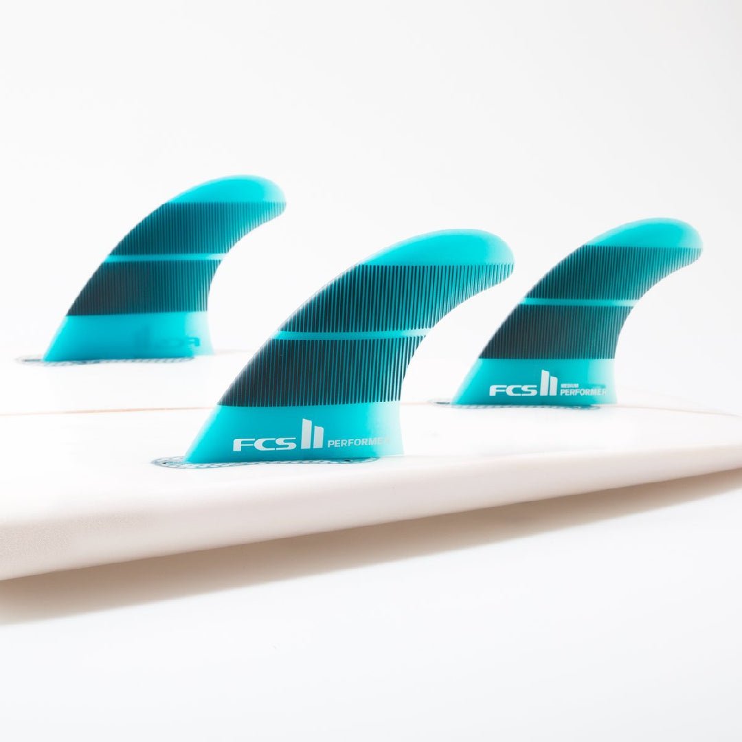 FCS - II Performer Neo Glass Thruster Set - M - GearFreak