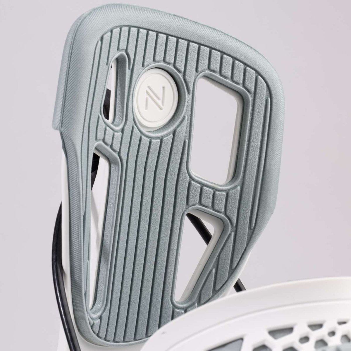 Flow Fuse White, detail van de highback