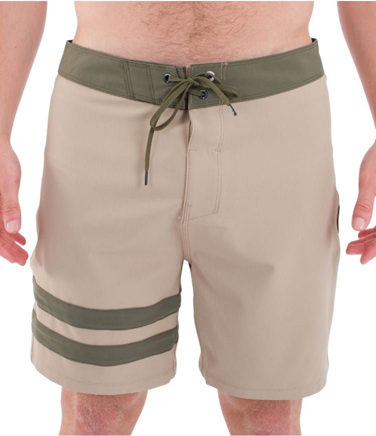 Hurley - Block Party 18" Boardshort | Khaki - 28 - GearFreak