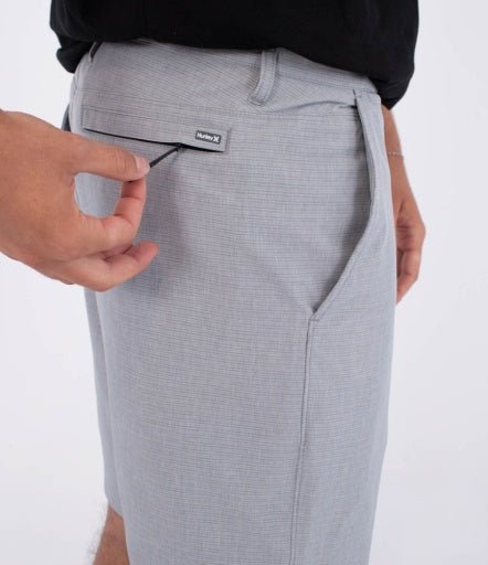 Hurley - Phantom Equator Walkshort 20 | Platinum - 28 - GearFreak
