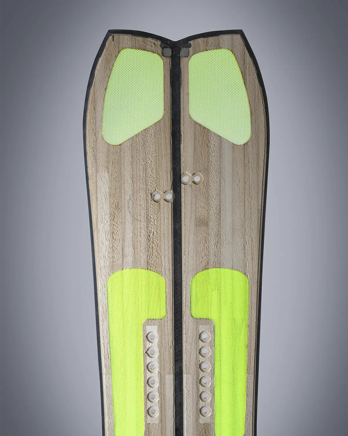 Jones splitboardkern met Koroyd-inlays