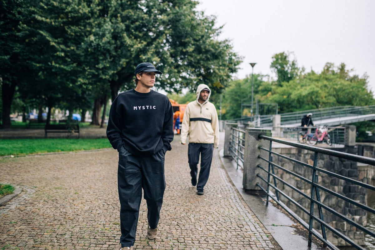 Sfeerbeeld van de Mystic Brand Crew Sweat