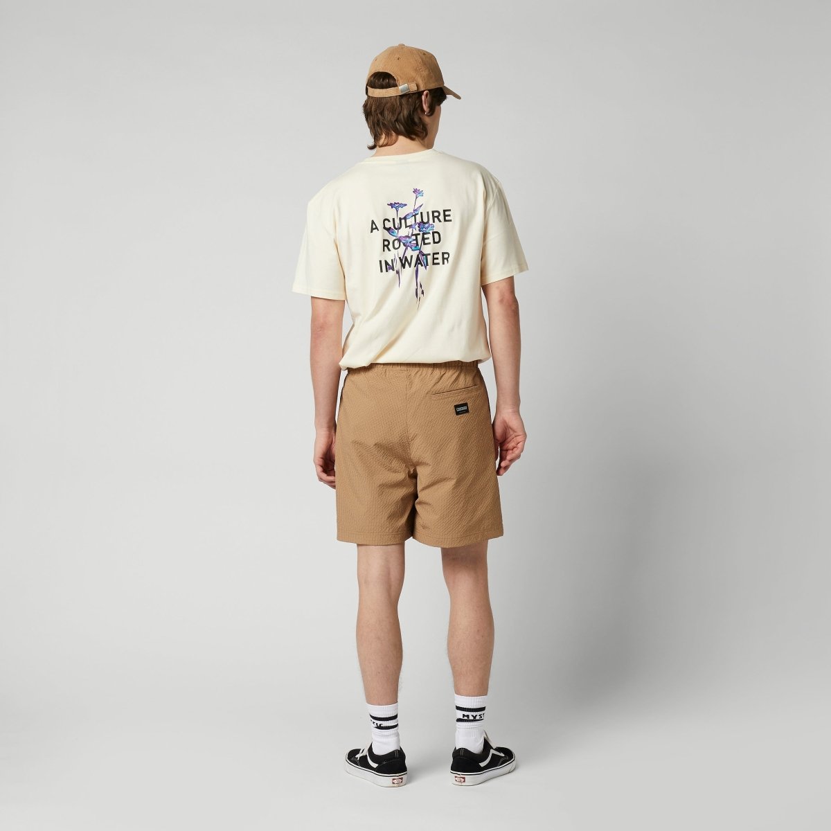 Mystic - Continent Short - Slate Brown - L - GearFreak