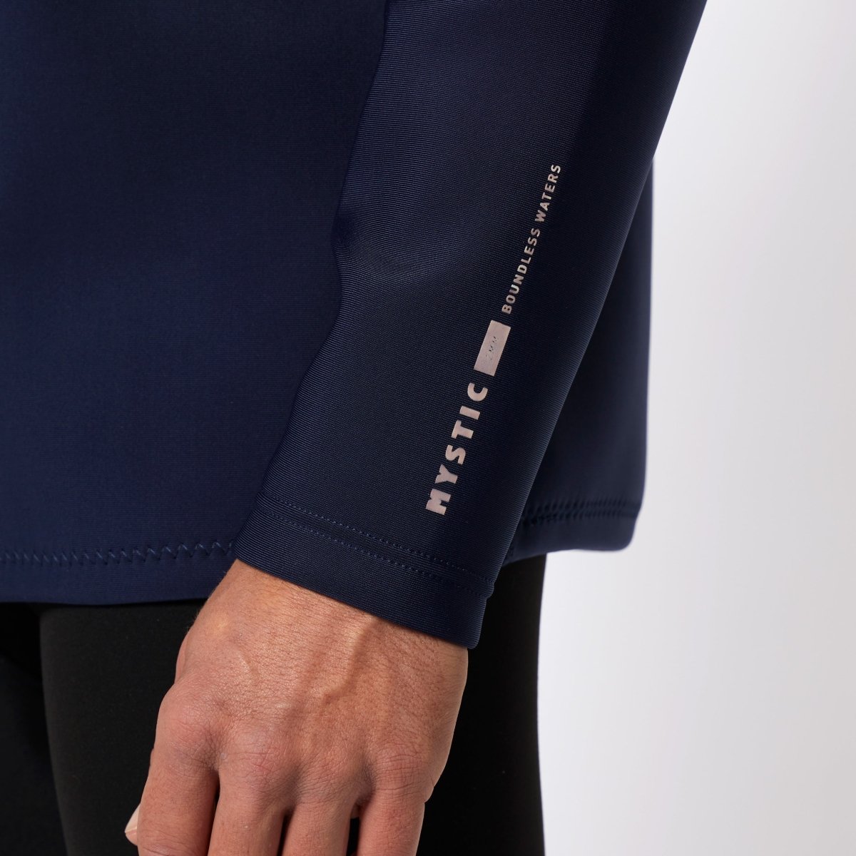 Mystic - Haze Neoprene Hoodie 2mm - Navy - L - GearFreak