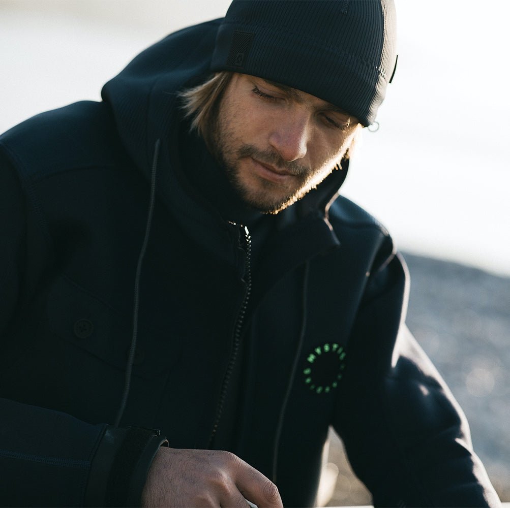 Mystic - Neoprene Beanie 2mm Black - S/M - GearFreak