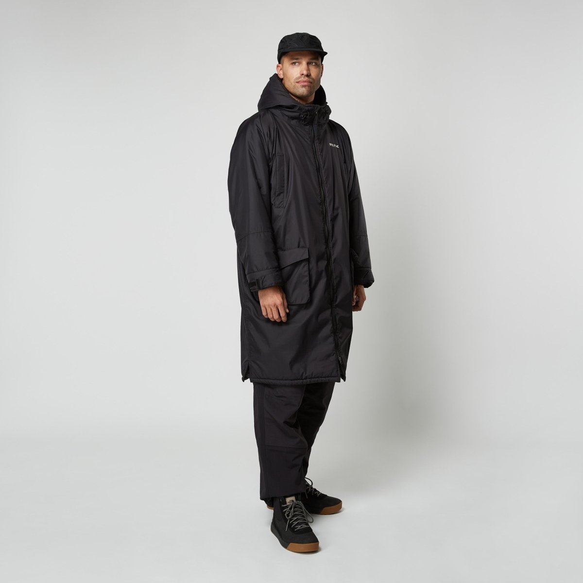 Mystic - Poncho Explore DTS - Black - O/S - GearFreak