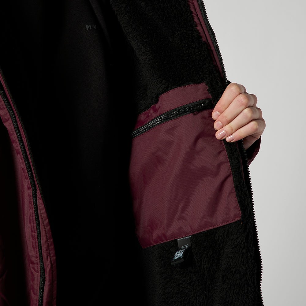 Mystic - Poncho Explore - Oxblood Red - S/M - GearFreak