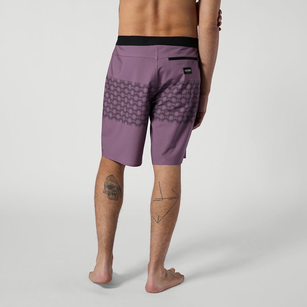 Mystic - Prism Boardshort - Rosewood - 28 - GearFreak