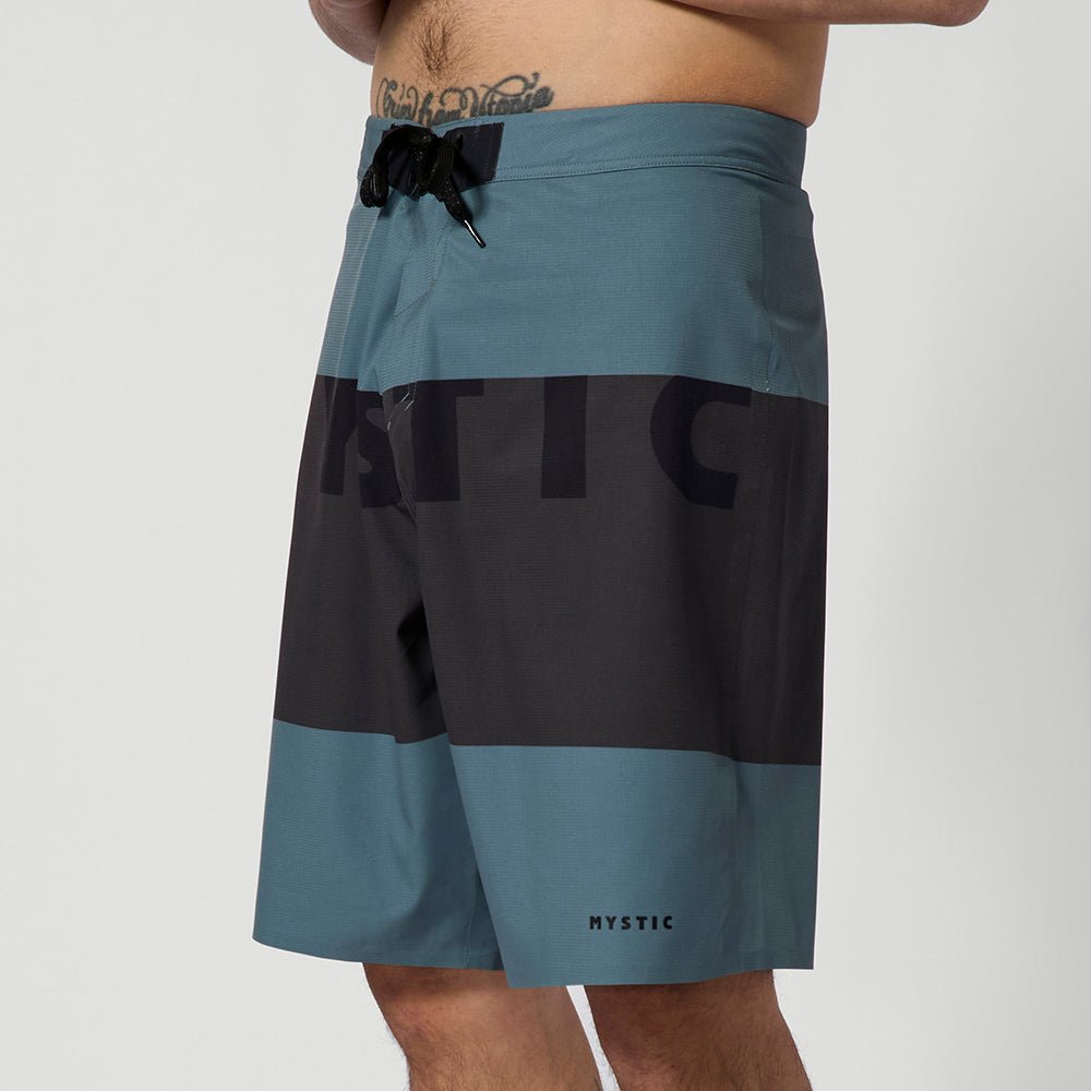 Mystic - Profile Boardshort - Tidal Blue - 28 - GearFreak