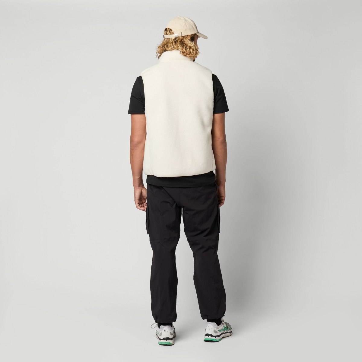 Mystic - Teddy Bodywarmer - Off White - L - GearFreak