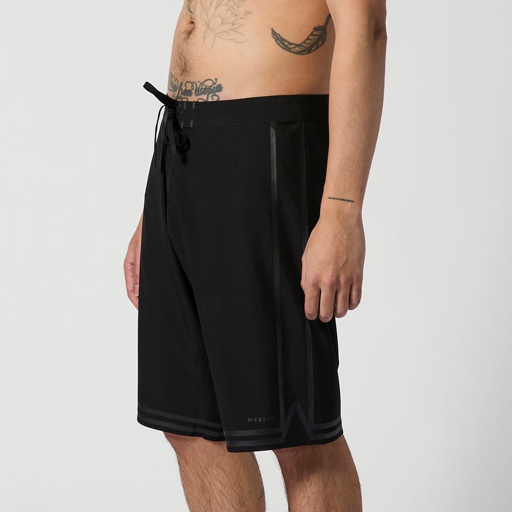 Mystic - Truce Boardshort - Black - 28 - GearFreak