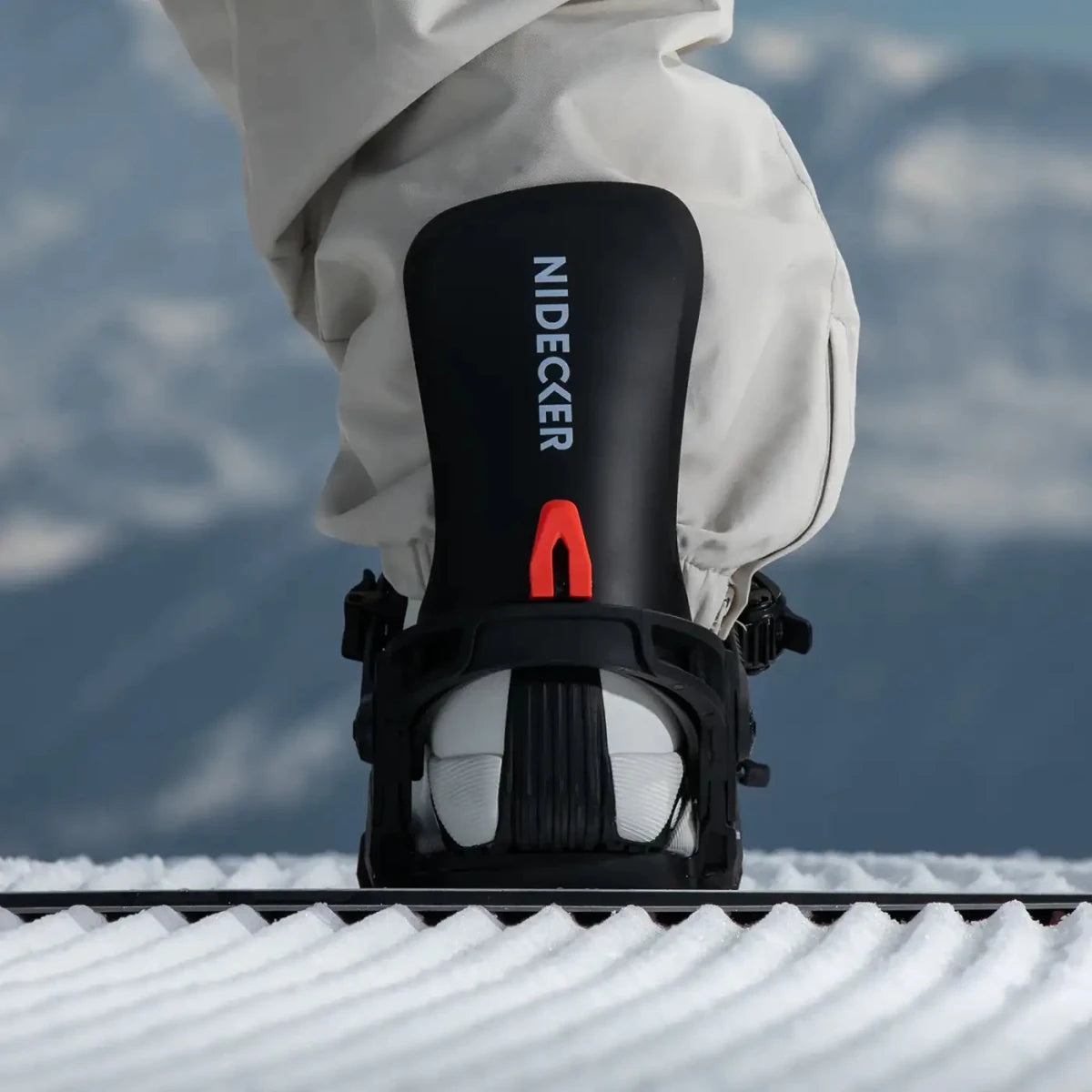 Nidecker Combo Black, op de piste, schoen in de binding
