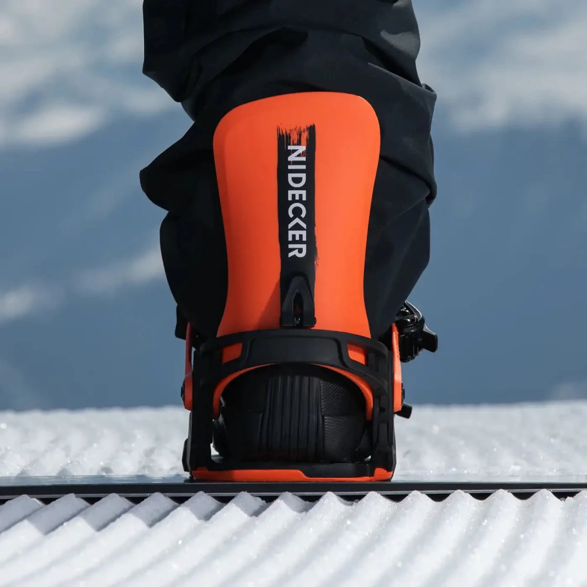 Nidecker Combo Orange, op de piste, schoen in de binding