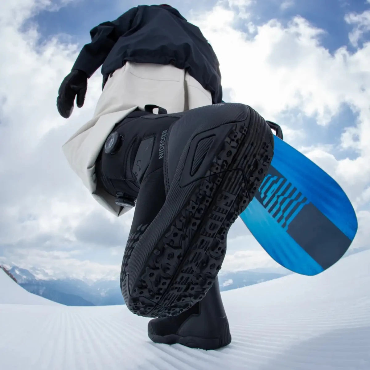 Nidecker Altai Wide heren Black, op de piste, zool in beeld