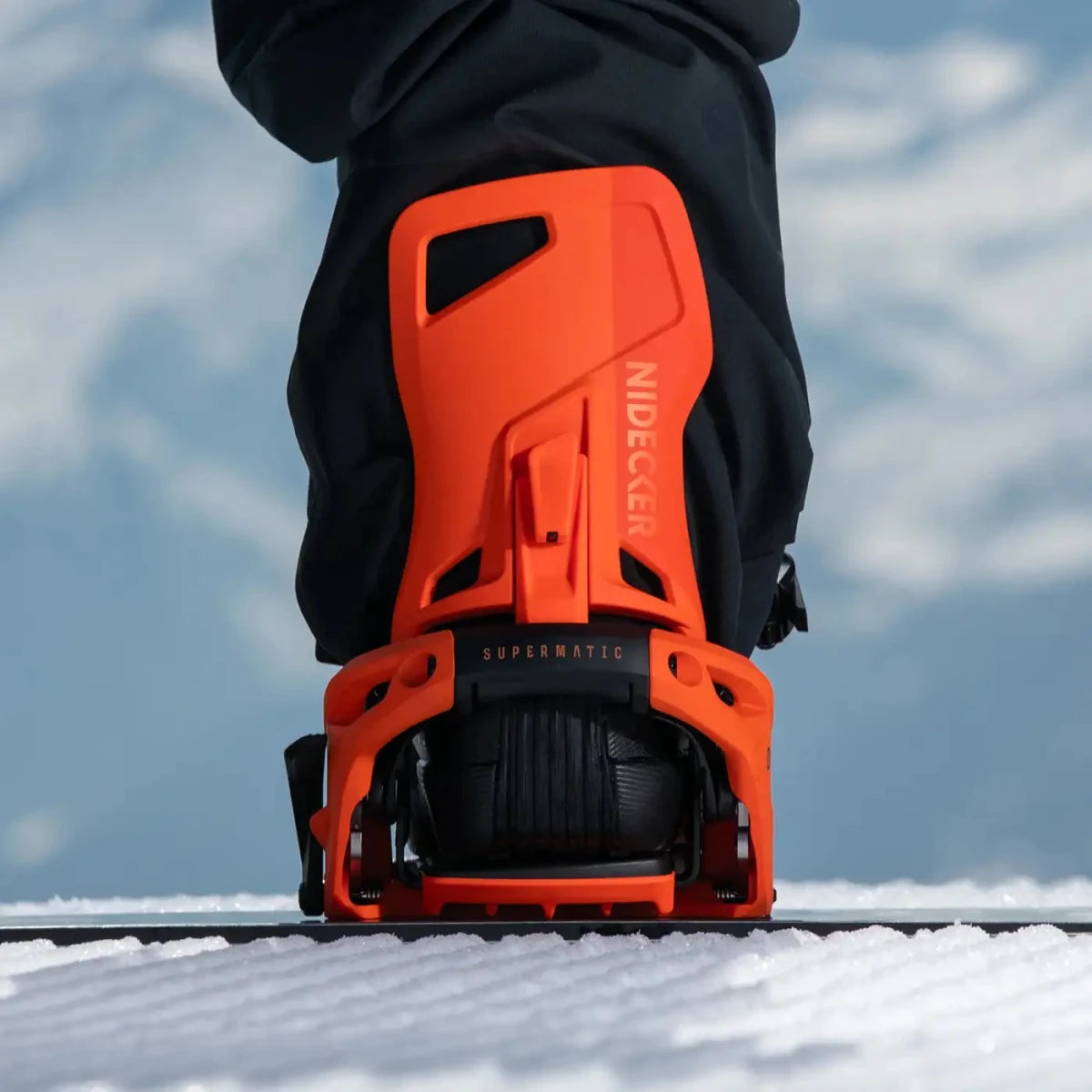Nidecker OG Supermatic Paprika, op de piste, schoen in de binding