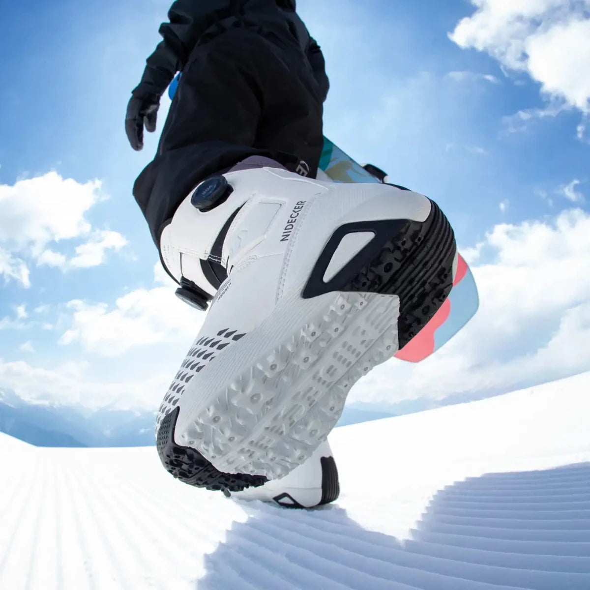 Nidecker Altai dames White, op de piste, zool in beeld