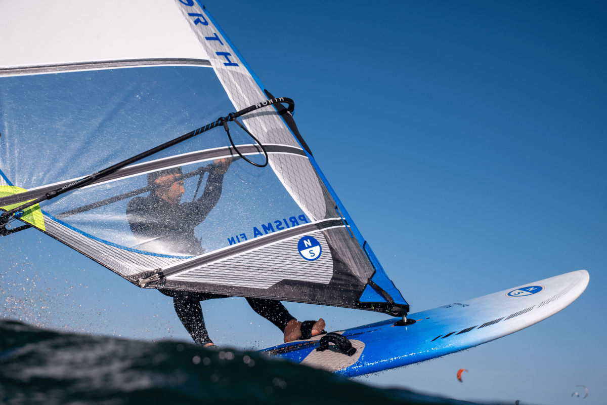 North - Prisma Fin - White - GearFreak