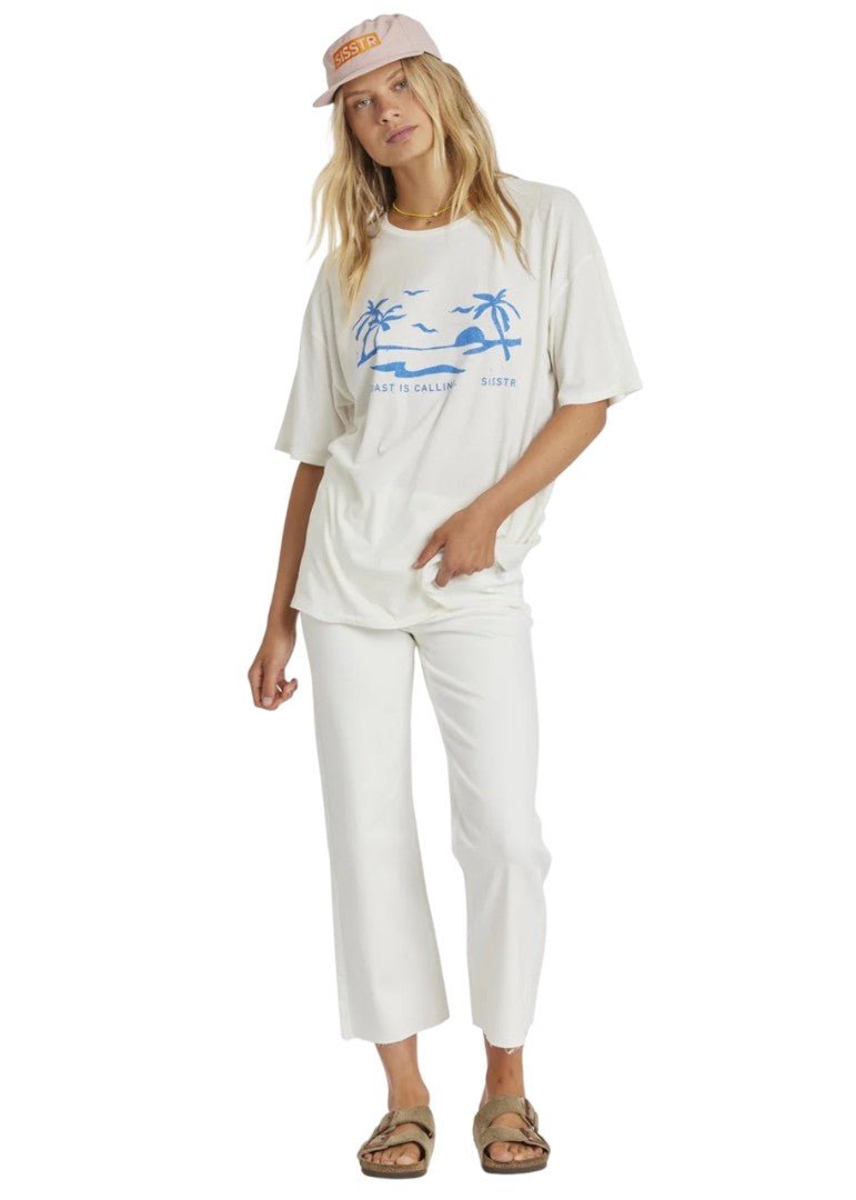 Sisstr - Kickin It Slouch Tee | Vintage White - S - GearFreak