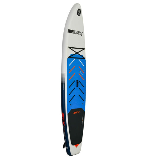 STX iSup Cruiser SUP-board vanaf de zijkant, met deckpad, rail en vinbox in beeld