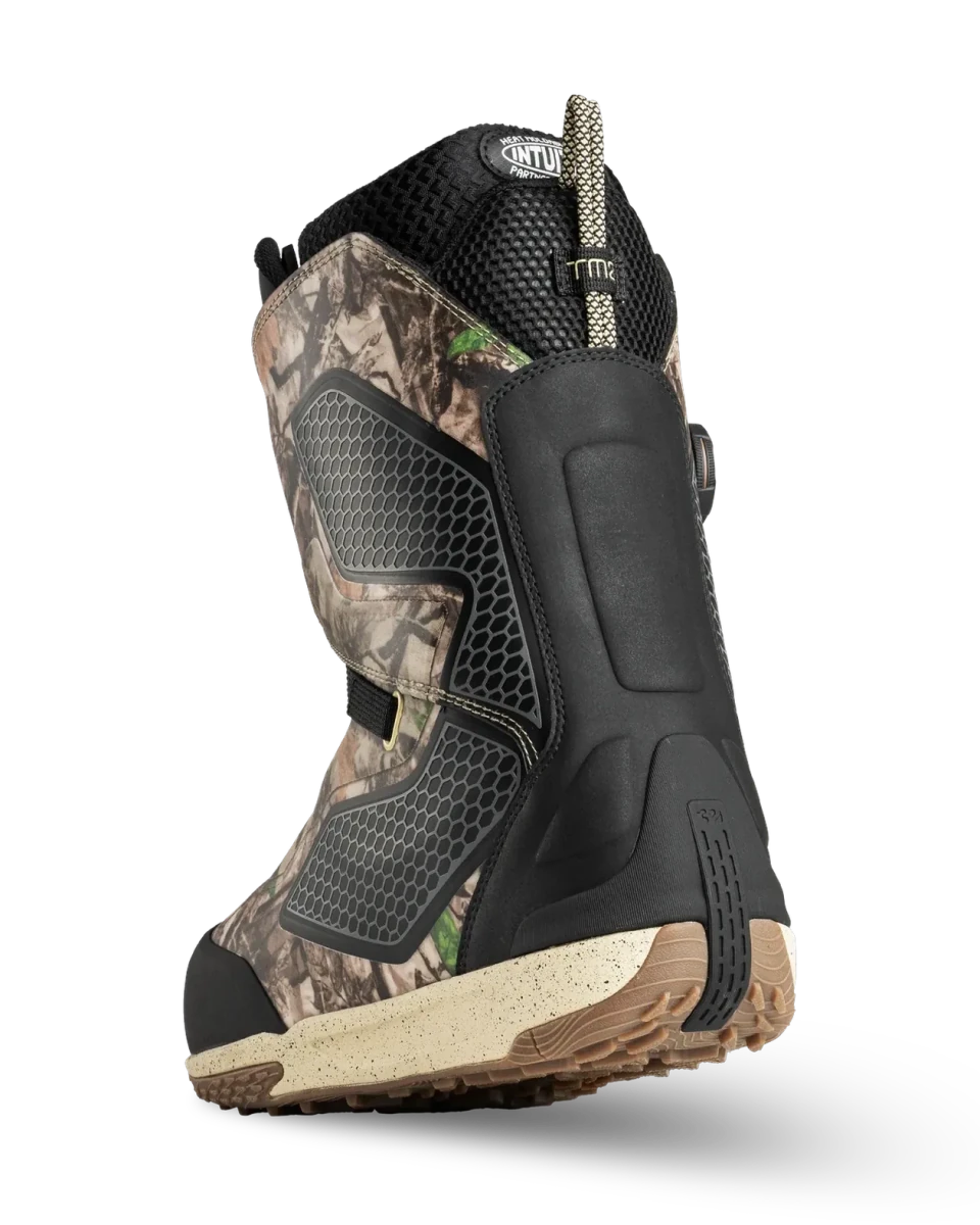ThirtyTwo TM-2 DB Stevens camouflage, driekwart aanzicht van achter