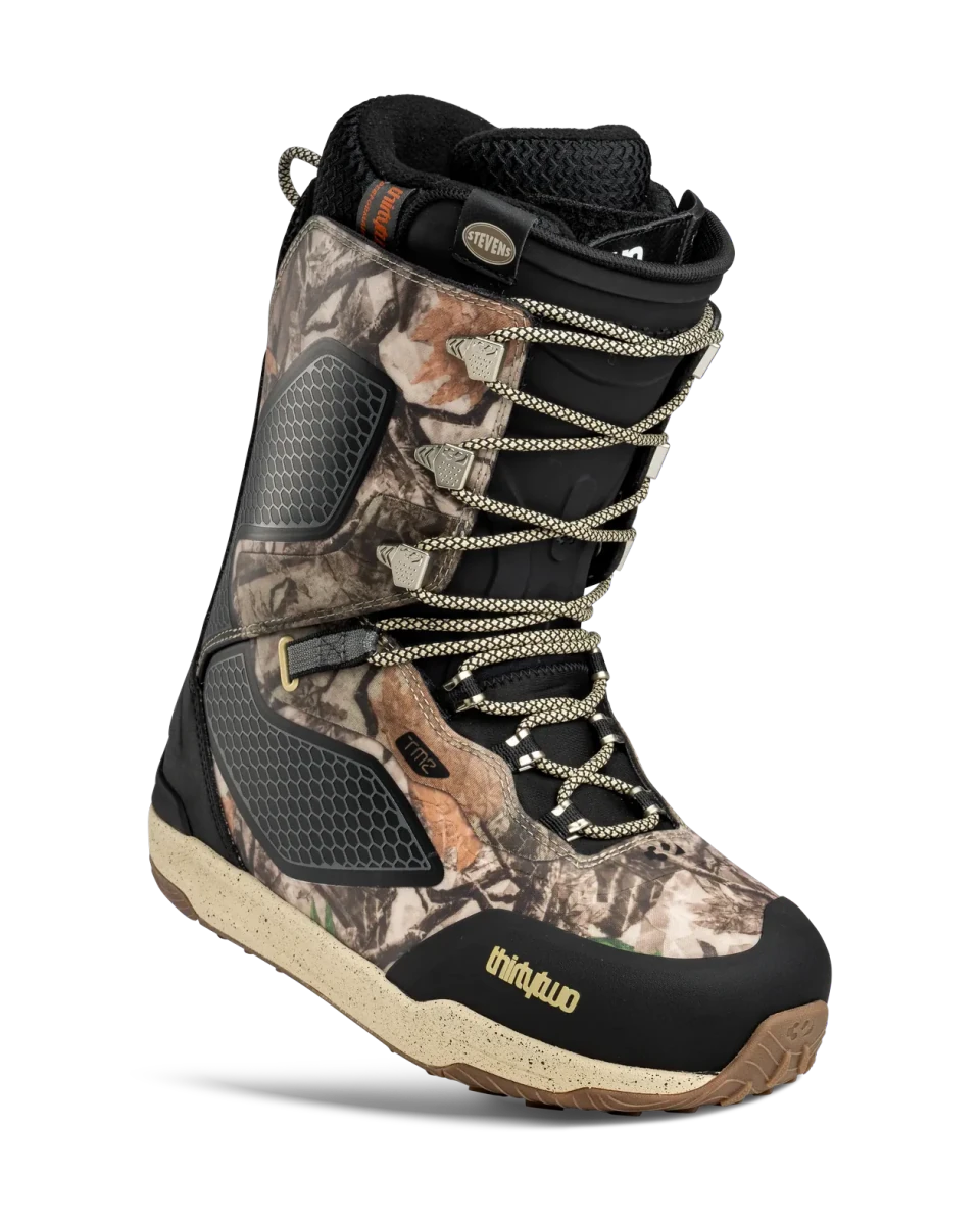ThirtyTwo TM-2 Stevens camouflage, driekwart aanzicht van buiten